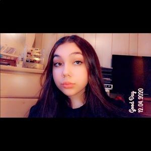 Meet your Posher, Alyssa